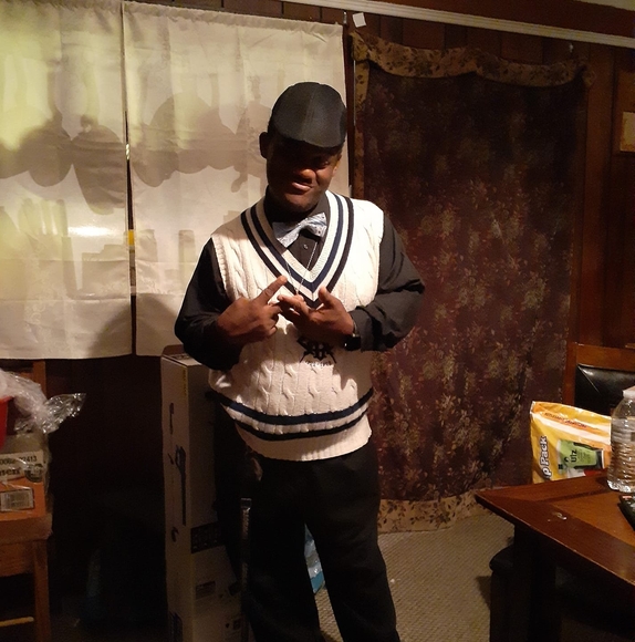 Meet your Posher, Walter - Picture 1 of 1